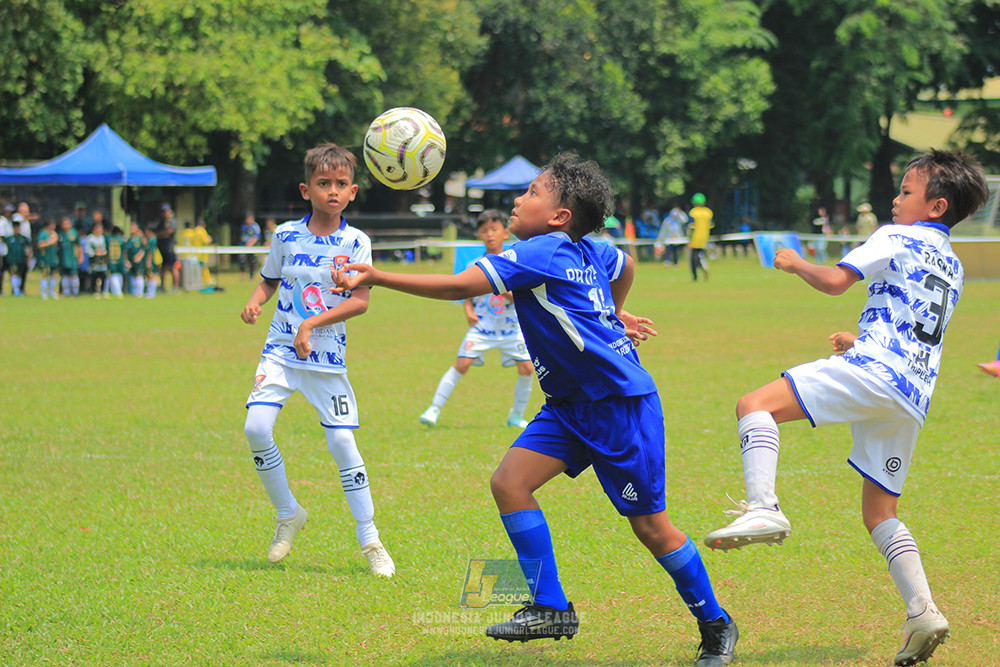 ijl u10 070925 isa marzuki bandriawan vs pelita jaya soccer school