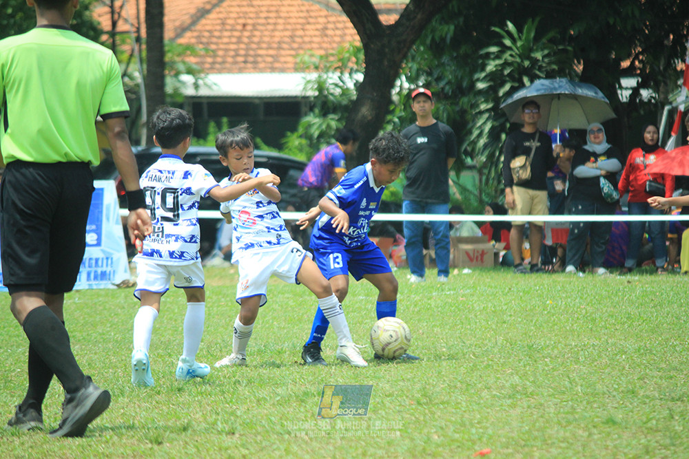 ijl u10 070925 isa marzuki bandriawan vs pelita jaya soccer school
