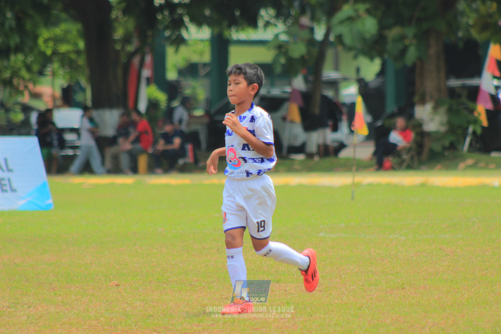 ijl u10 070925 isa marzuki bandriawan vs pelita jaya soccer school