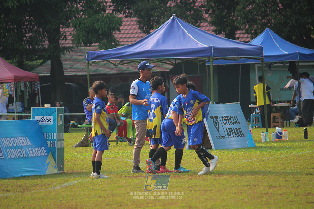 ijl u10 070925 khenzi united vs wiradhika soccer