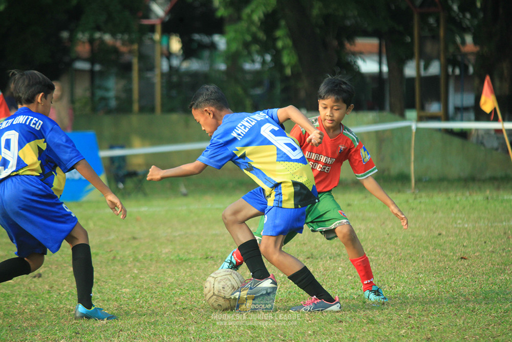 ijl u10 070925 khenzi united vs wiradhika soccer