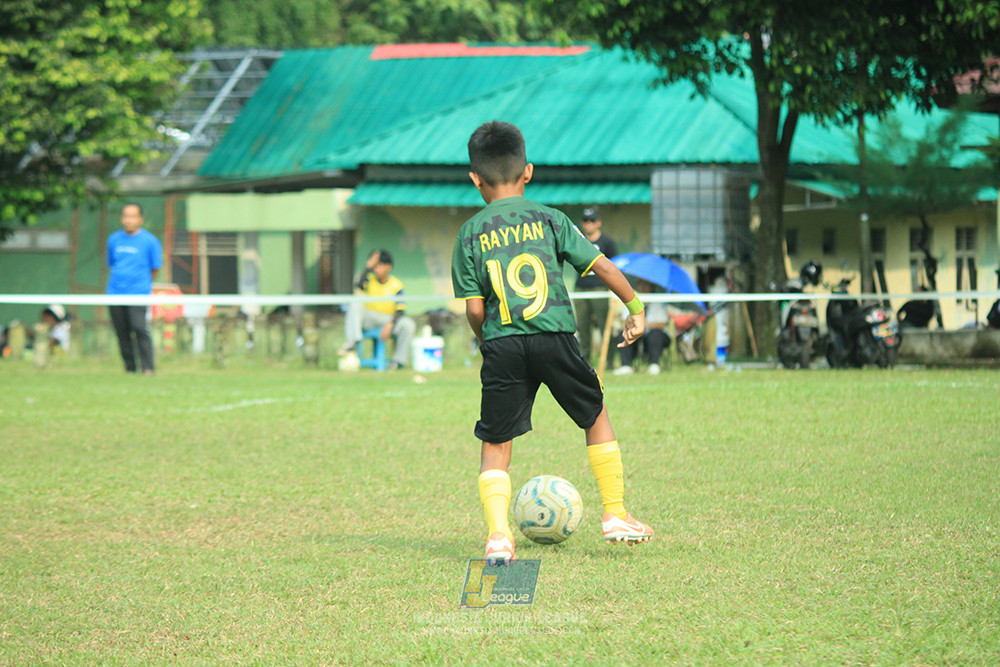 ijl u10 070925 maesa pararaider army vs brazillian soccer serpong