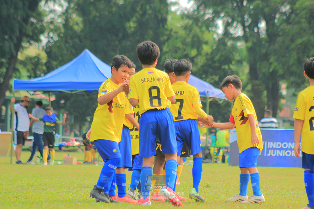 ijl u10 070925 maesa pararaider army vs brazillian soccer serpong