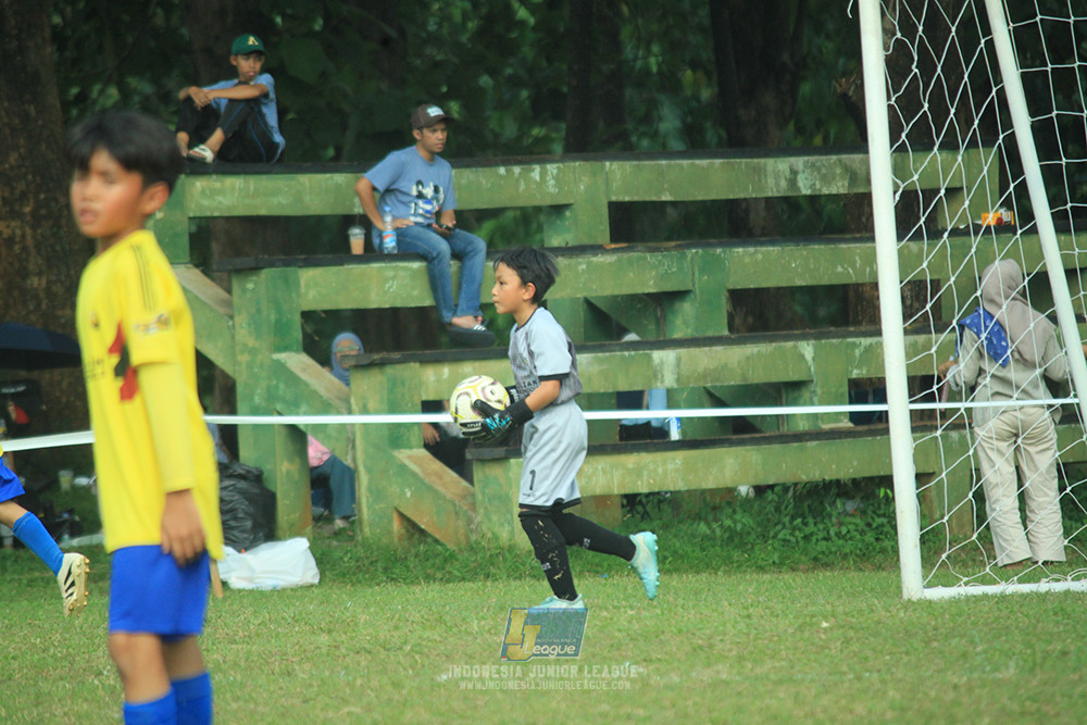 ijl u10 070925 maesa pararaider army vs brazillian soccer serpong