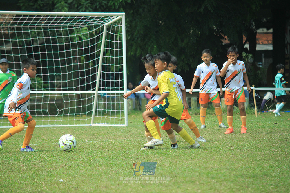 ijl u10 070925 maesa pararaider white vs provision soccer school