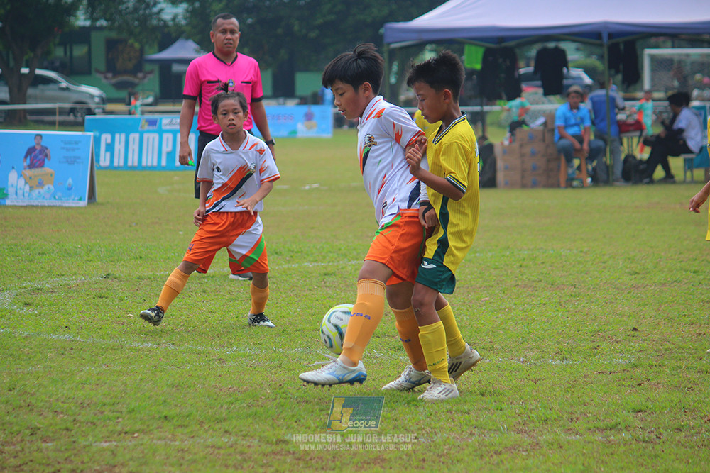 ijl u10 070925 maesa pararaider white vs provision soccer school