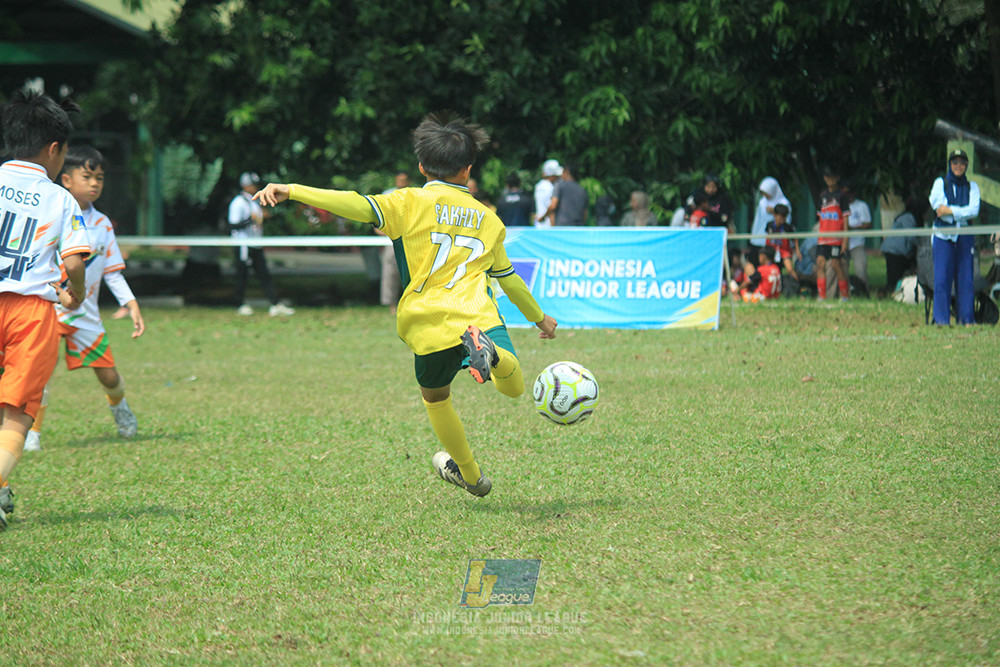 ijl u10 070925 maesa pararaider white vs provision soccer school