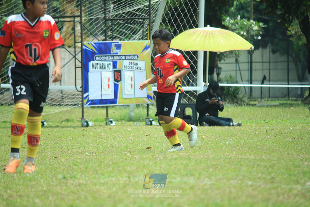ijl u10 070925 mutiara 97 vs dream soccer skill