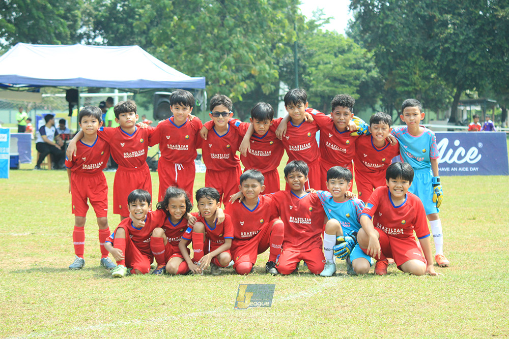 ijl u10 070925 pelita jaya soccer school vs brazillian soccer senayan