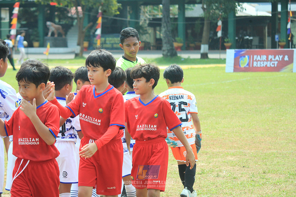 ijl u10 070925 pelita jaya soccer school vs brazillian soccer senayan