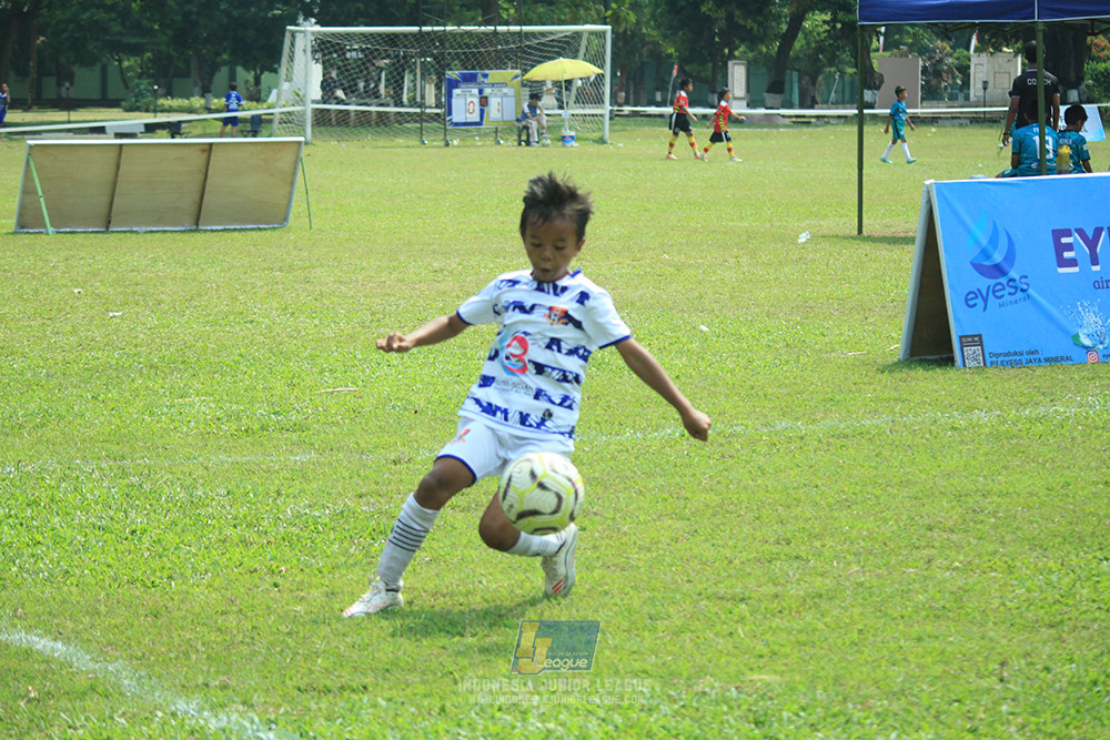 ijl u10 070925 pelita jaya soccer school vs brazillian soccer senayan