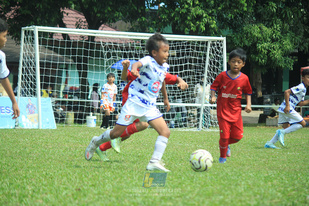 ijl u10 070925 pelita jaya soccer school vs brazillian soccer senayan