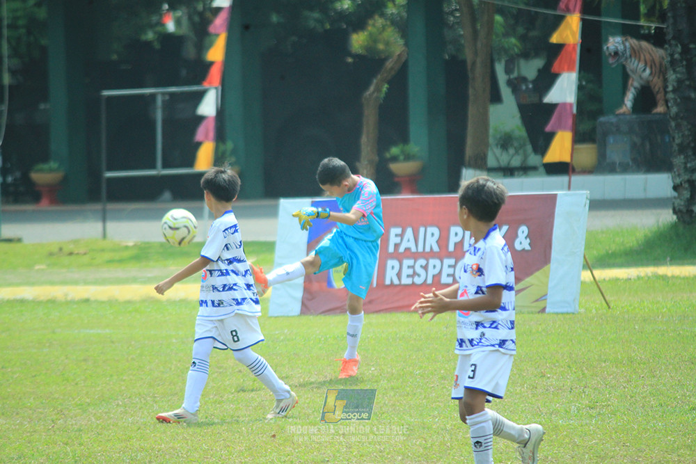 ijl u10 070925 pelita jaya soccer school vs brazillian soccer senayan