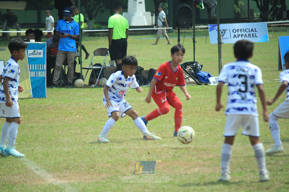 ijl u10 070925 pelita jaya soccer school vs brazillian soccer senayan