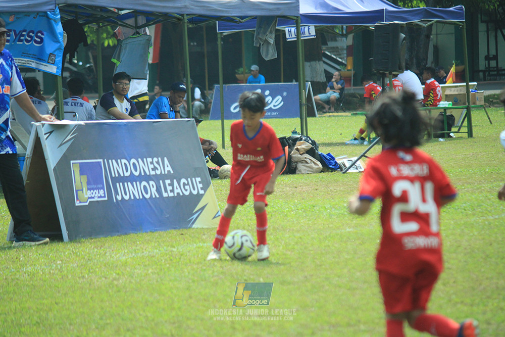 ijl u10 070925 pelita jaya soccer school vs brazillian soccer senayan