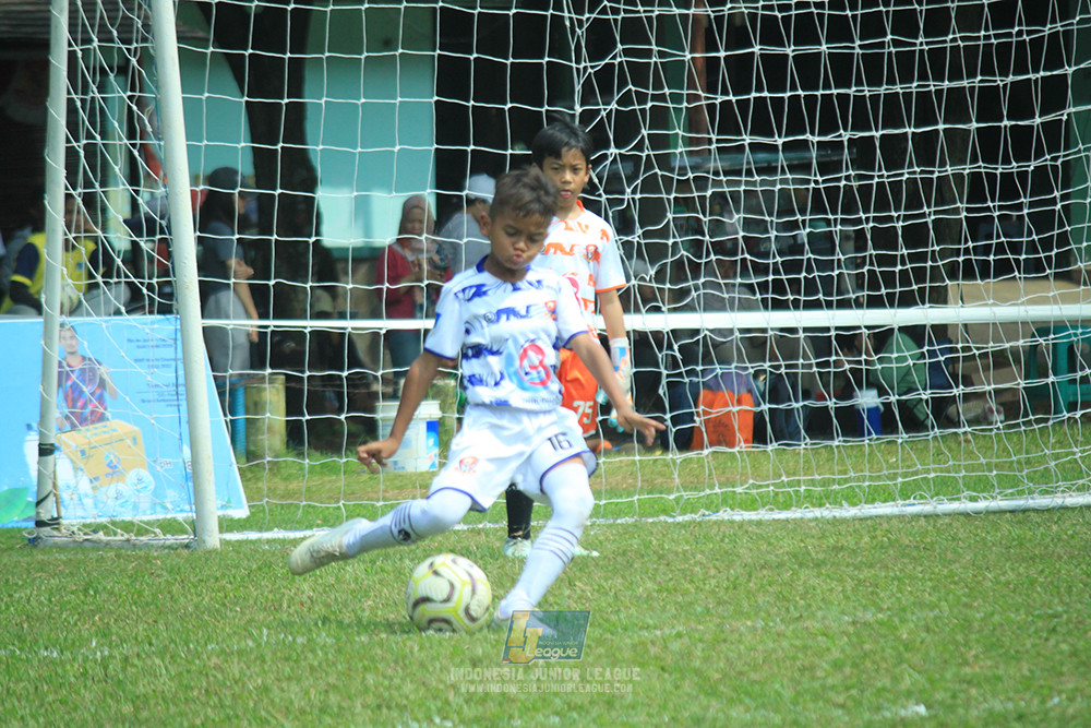 ijl u10 070925 pelita jaya soccer school vs brazillian soccer senayan