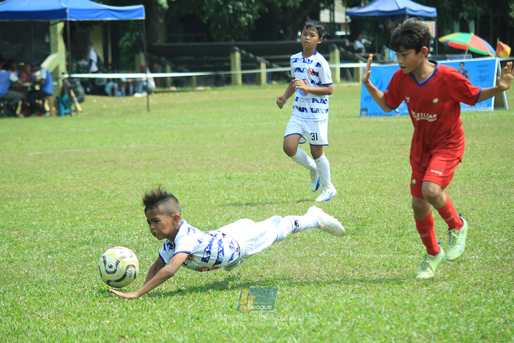 ijl u10 070925 pelita jaya soccer school vs brazillian soccer senayan