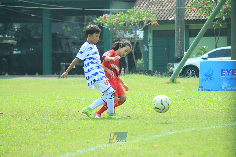 ijl u10 070925 pelita jaya soccer school vs brazillian soccer senayan