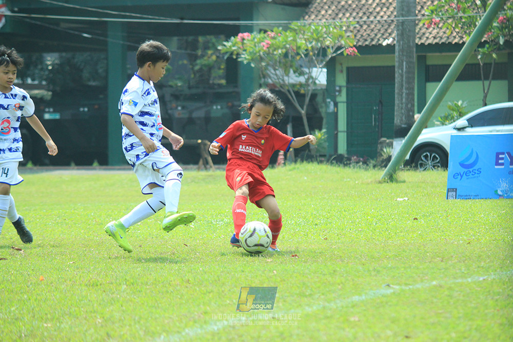 ijl u10 070925 pelita jaya soccer school vs brazillian soccer senayan