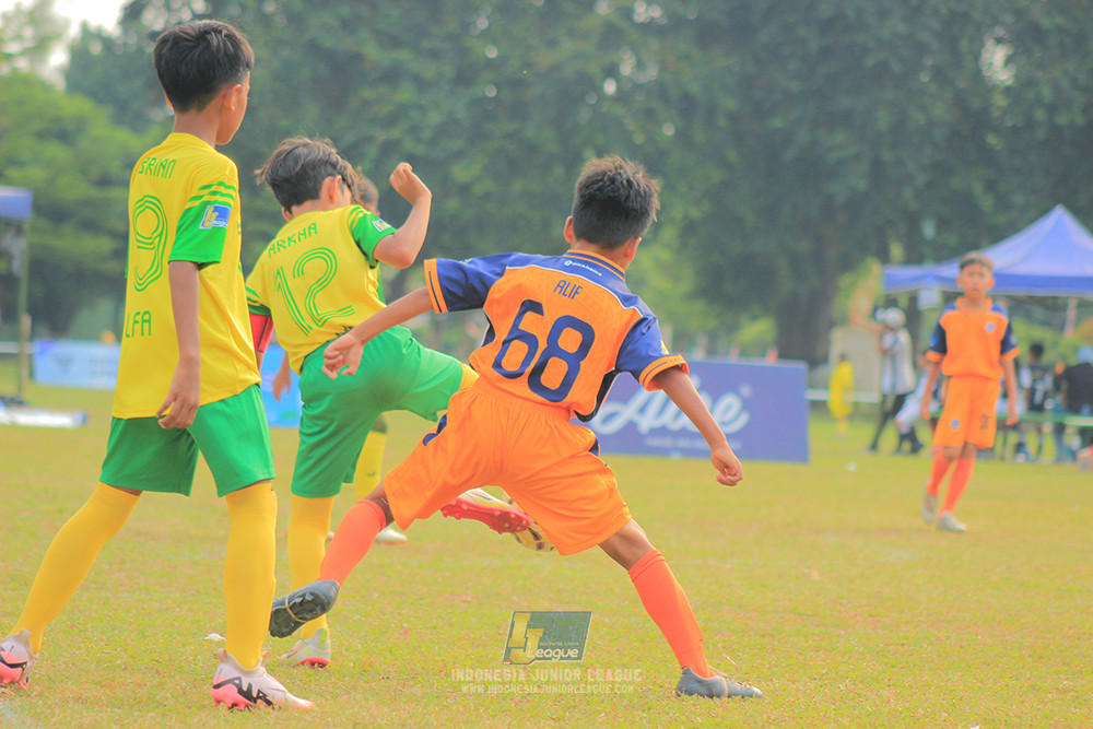ijl u10 070925 timah united vs brazillian soccer lfa