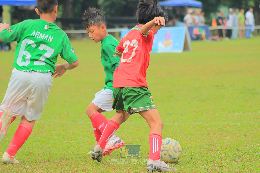 ijl u10 070925 wiradhika soccer vs brazillian soccer lebak bulus