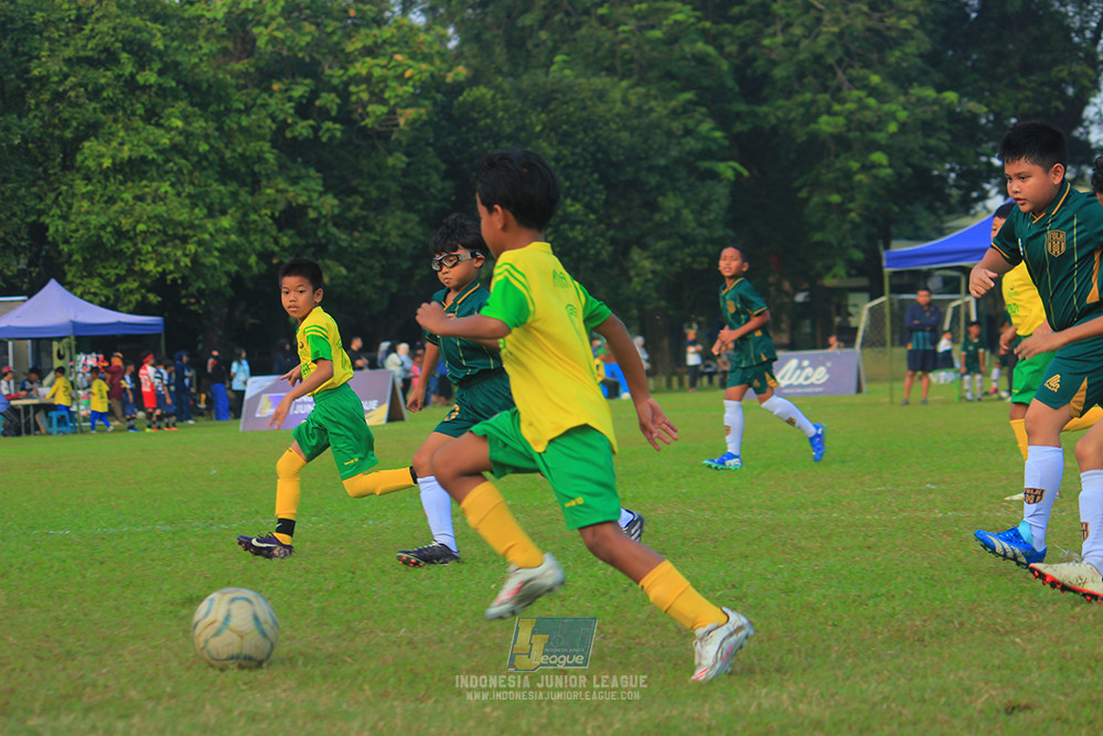 ijl u10 200925 folk football academy vs brazillian soccer lfa