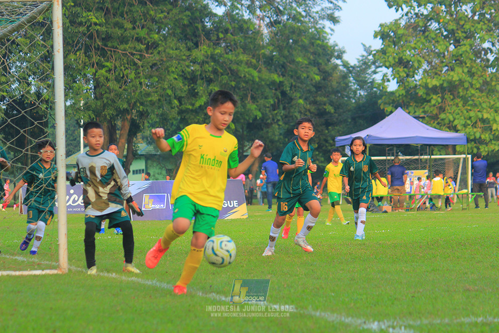 ijl u10 200925 folk football academy vs brazillian soccer lfa
