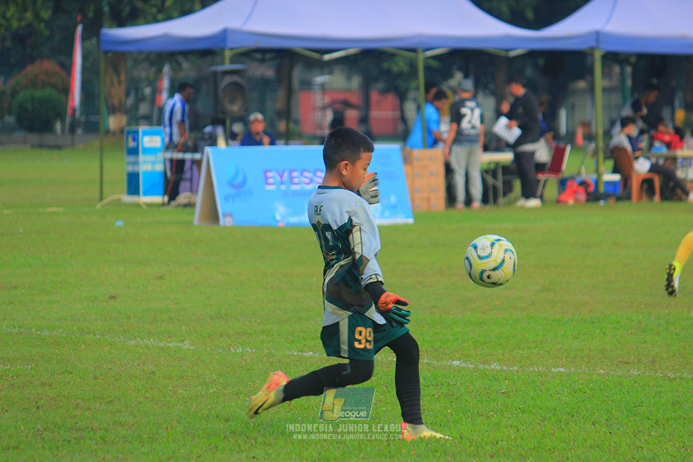 ijl u10 200925 folk football academy vs brazillian soccer lfa