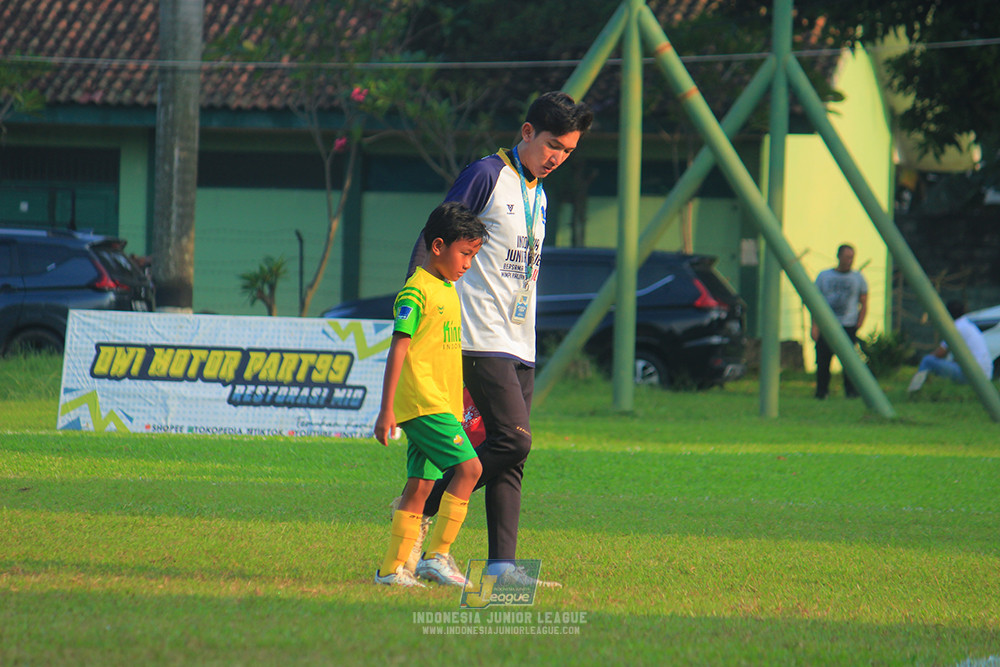 ijl u10 200925 folk football academy vs brazillian soccer lfa