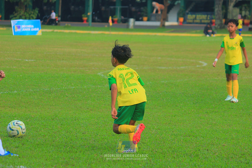 ijl u10 200925 folk football academy vs brazillian soccer lfa
