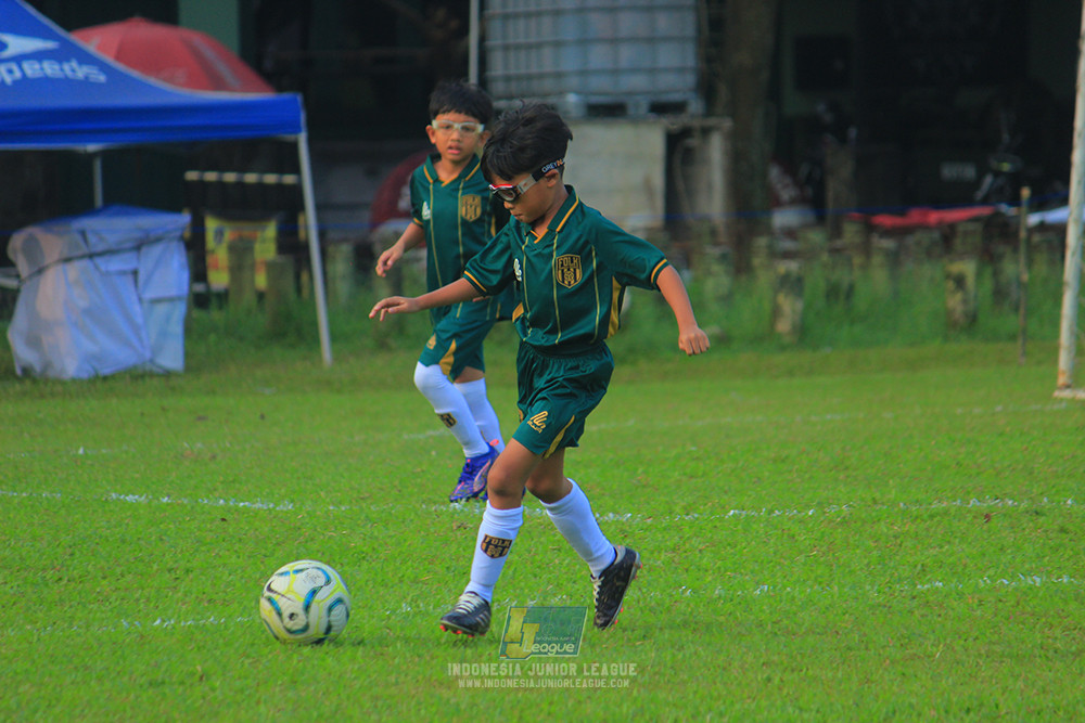 ijl u10 200925 folk football academy vs brazillian soccer lfa