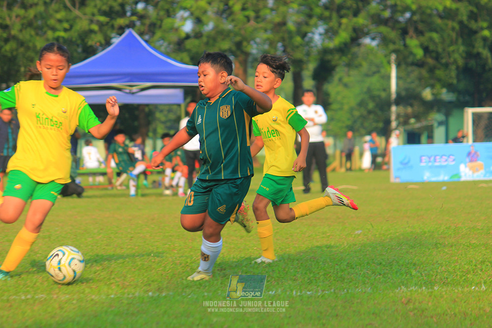ijl u10 200925 folk football academy vs brazillian soccer lfa