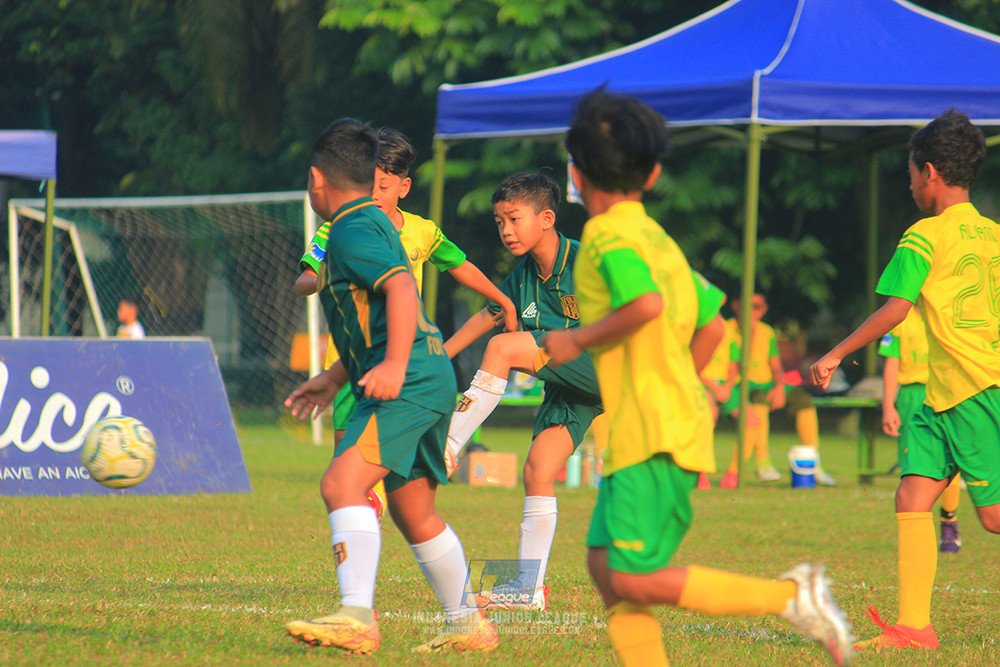 ijl u10 200925 folk football academy vs brazillian soccer lfa