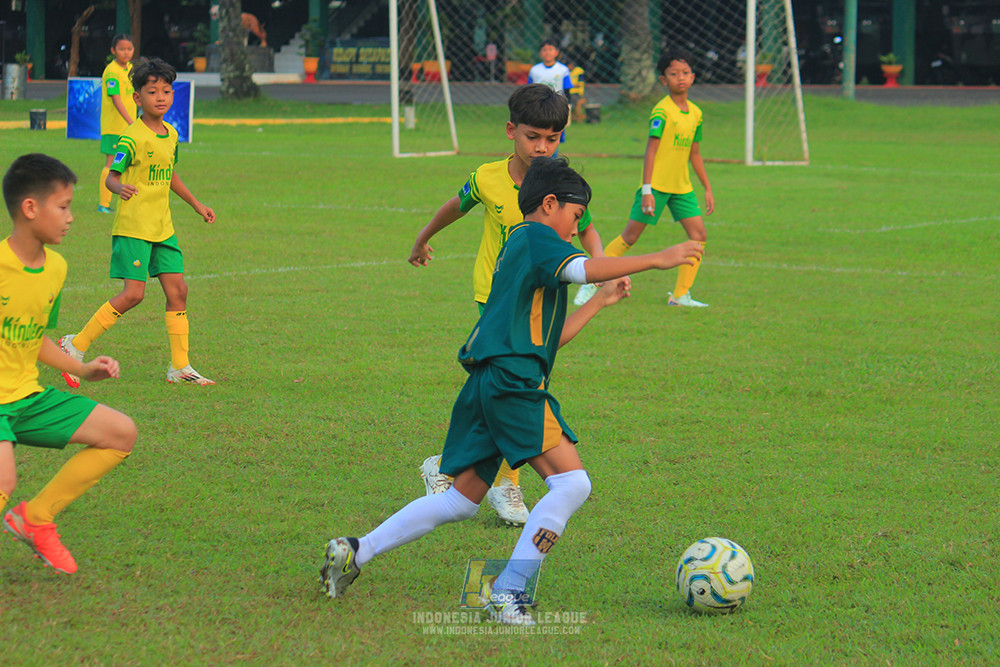 ijl u10 200925 folk football academy vs brazillian soccer lfa