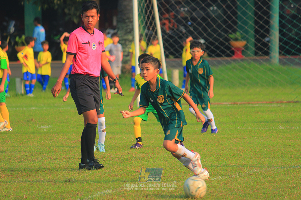 ijl u10 200925 folk football academy vs brazillian soccer lfa