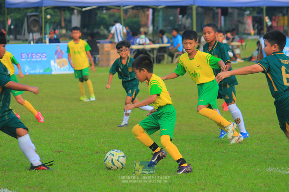 ijl u10 200925 folk football academy vs brazillian soccer lfa