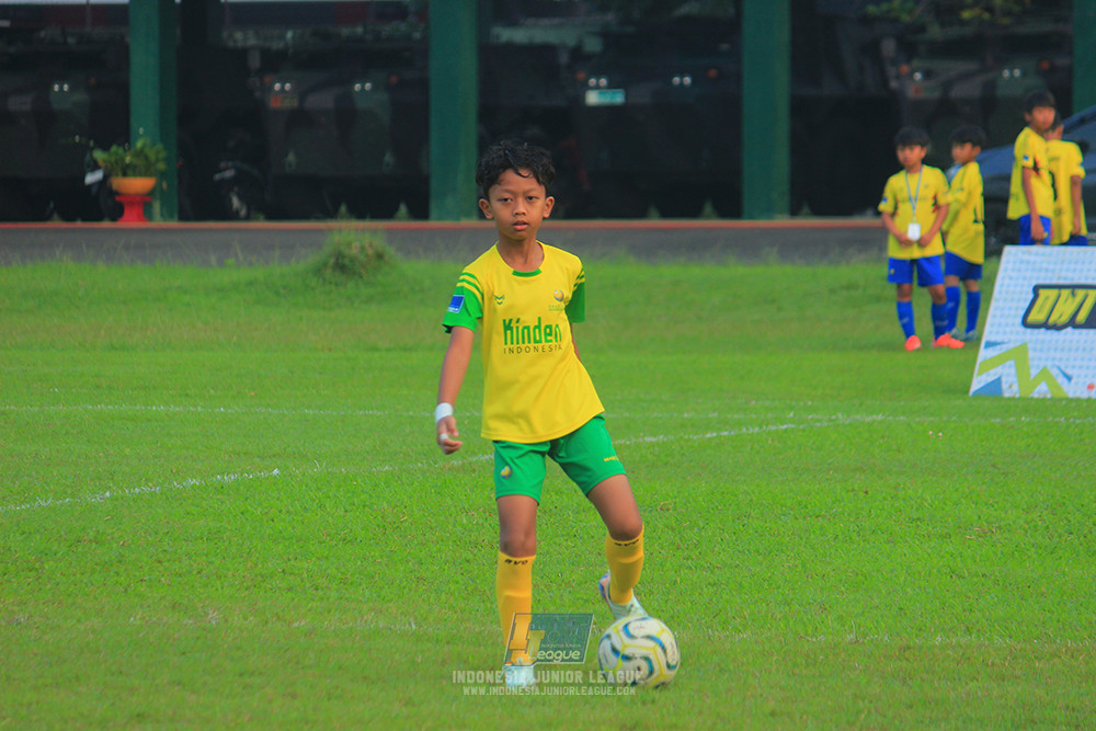 ijl u10 200925 folk football academy vs brazillian soccer lfa