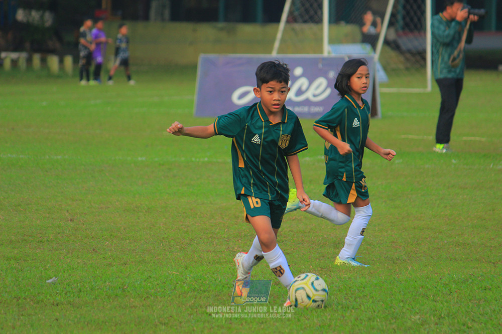 ijl u10 200925 folk football academy vs brazillian soccer lfa