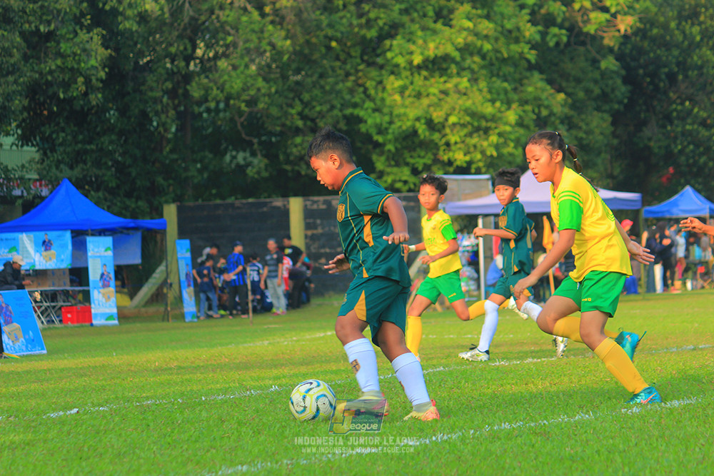 ijl u10 200925 folk football academy vs brazillian soccer lfa