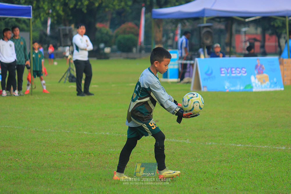 ijl u10 200925 folk football academy vs brazillian soccer lfa