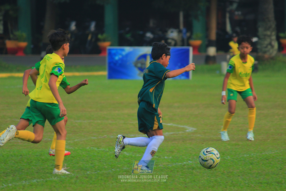 ijl u10 200925 folk football academy vs brazillian soccer lfa