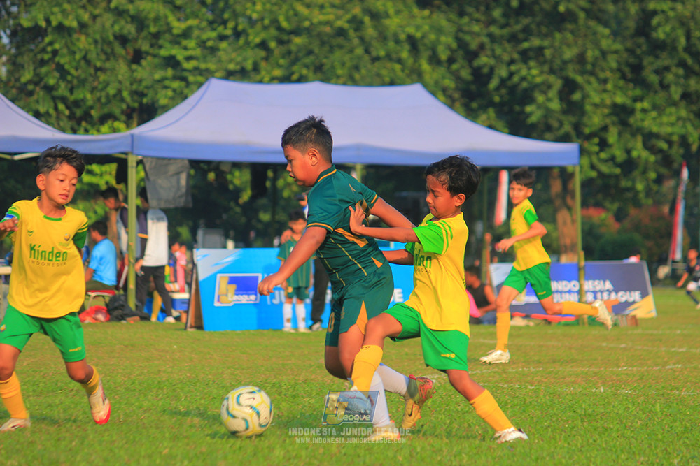 ijl u10 200925 folk football academy vs brazillian soccer lfa