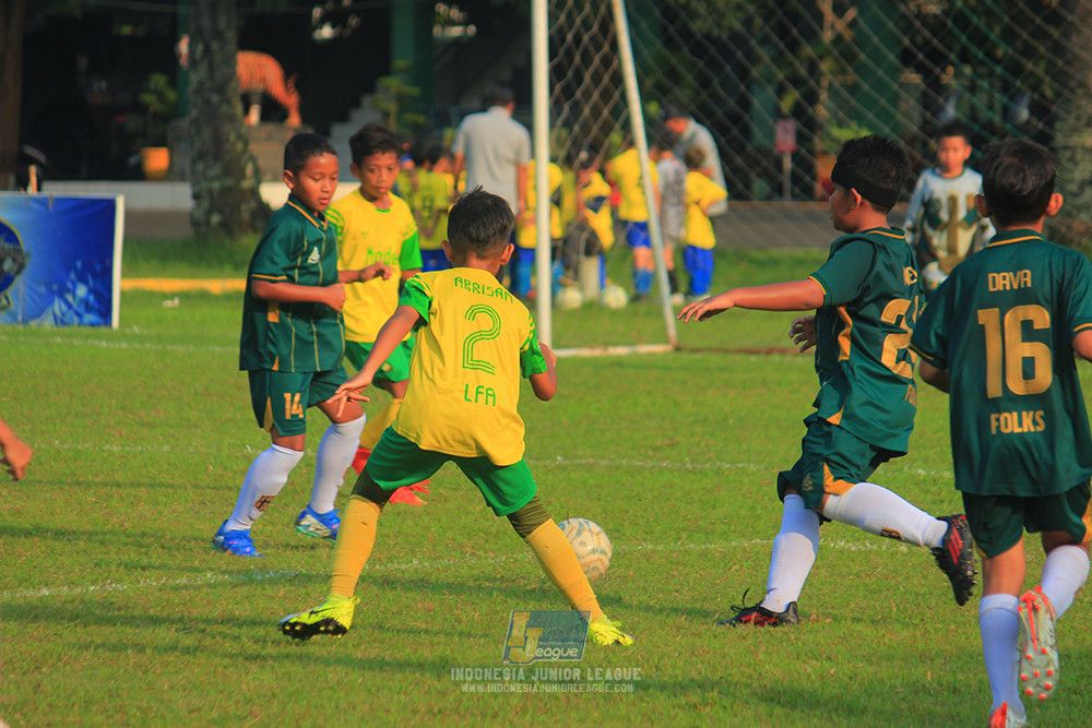 ijl u10 200925 folk football academy vs brazillian soccer lfa