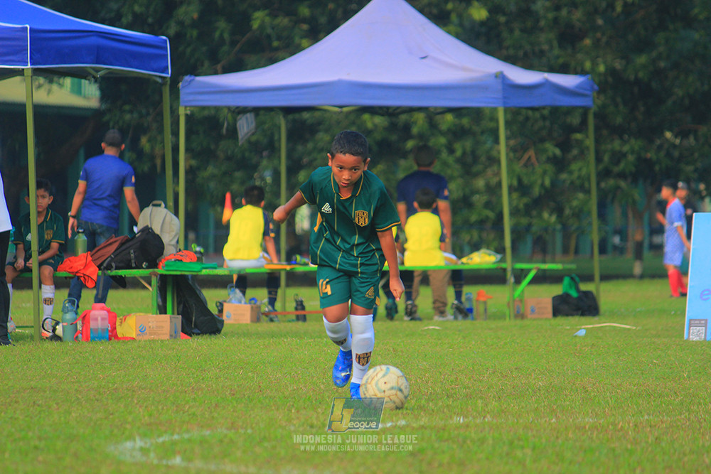 ijl u10 200925 folk football academy vs brazillian soccer lfa