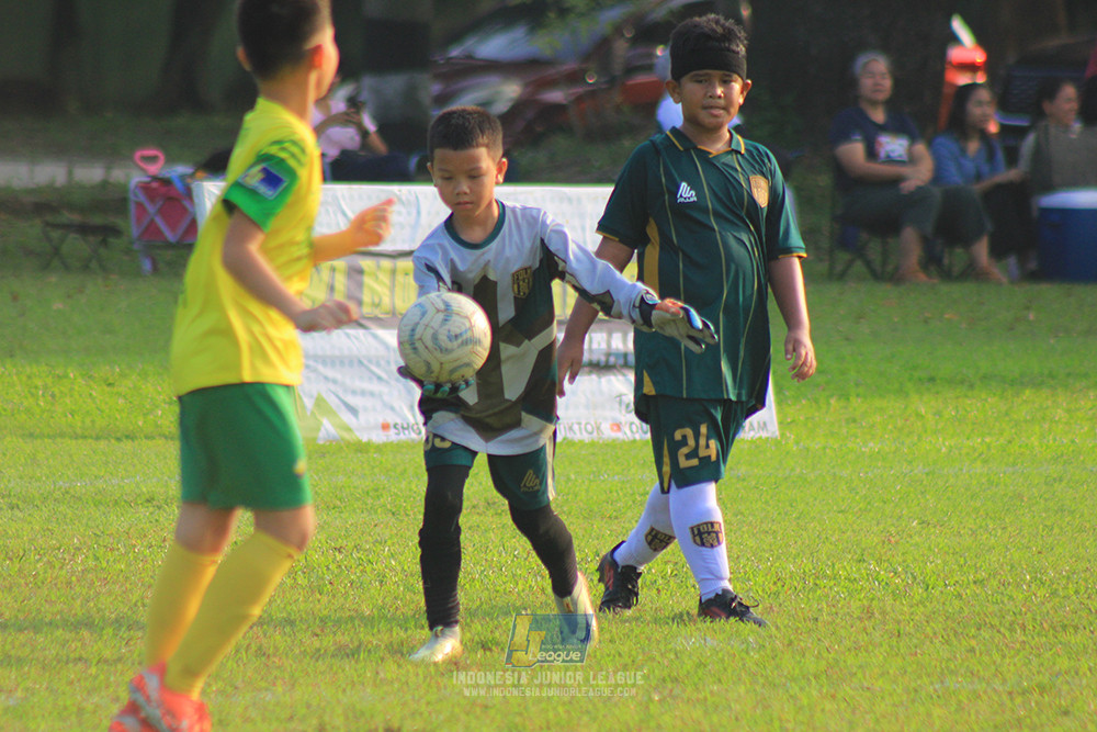 ijl u10 200925 folk football academy vs brazillian soccer lfa