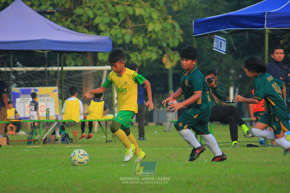 ijl u10 200925 folk football academy vs brazillian soccer lfa