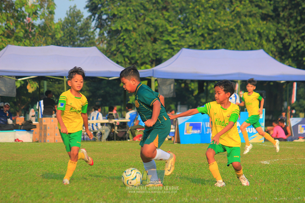 ijl u10 200925 folk football academy vs brazillian soccer lfa