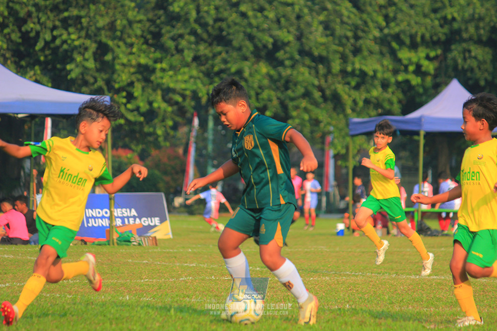 ijl u10 200925 folk football academy vs brazillian soccer lfa