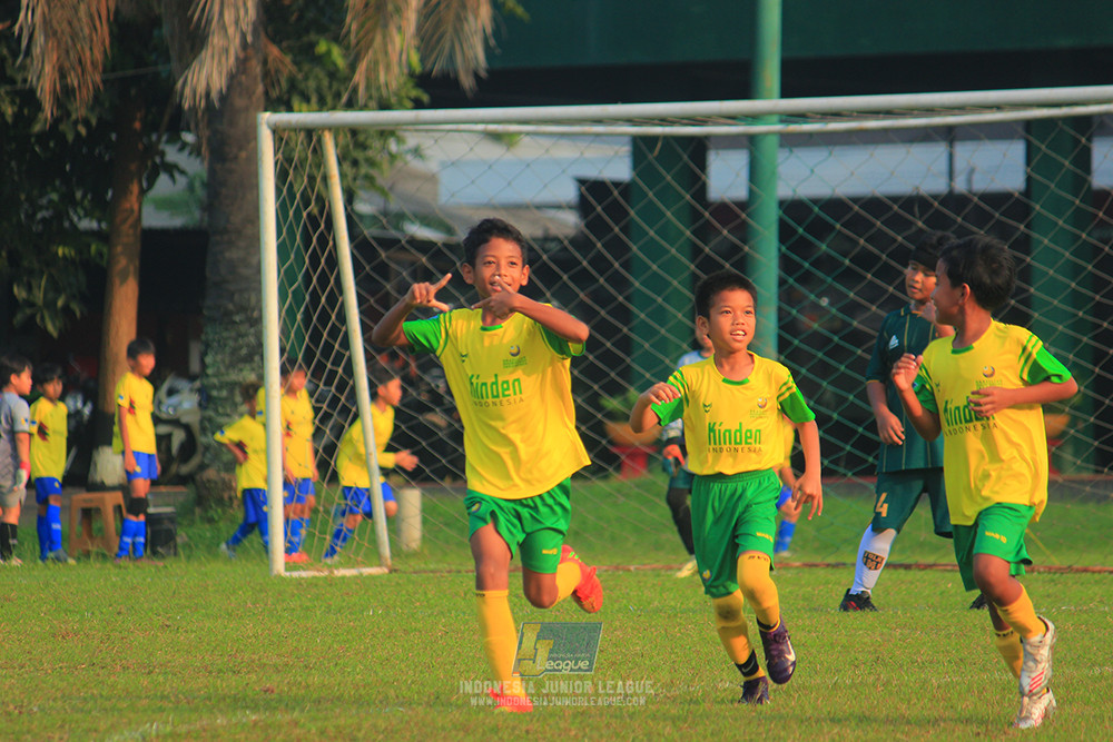 ijl u10 200925 folk football academy vs brazillian soccer lfa