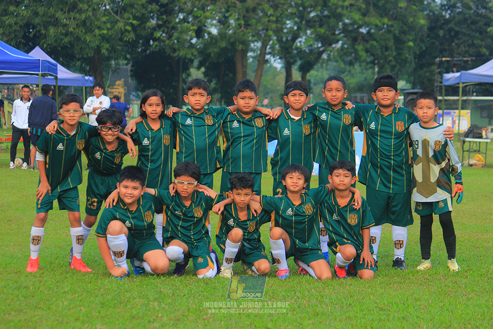 ijl u10 200925 folk football academy vs brazillian soccer lfa